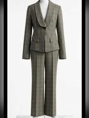 ​Larry Levine Vintage Plaid Pant Suit Set Grey Size 8 EUC (2Piece)